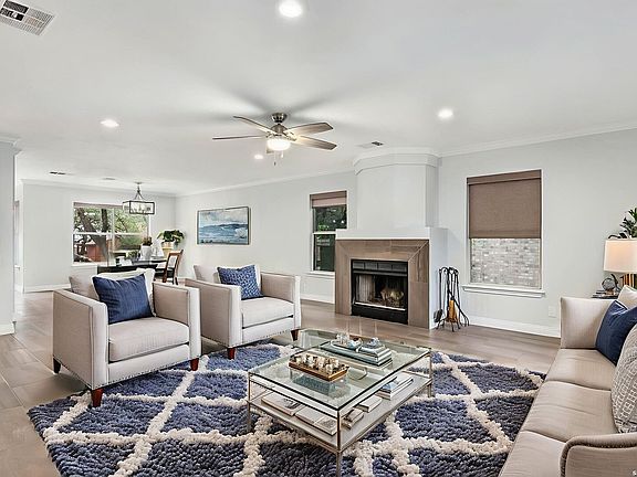 2nd image of 2530 Melrose Canyon