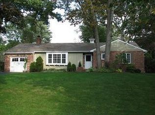 430 Richland Blvd, Brightwaters, NY 11718