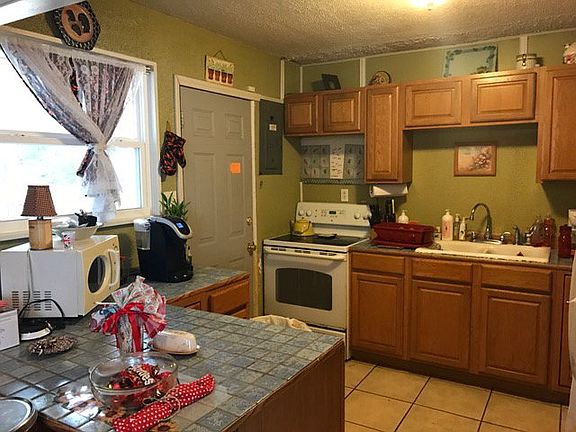 3rd image of 1188 Aldrich St NE