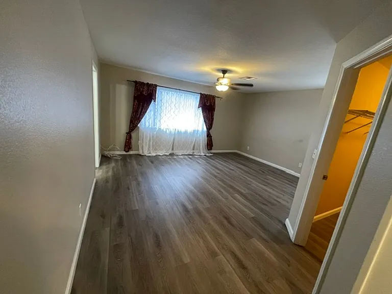 1416 Calle Montery St — Photo 11