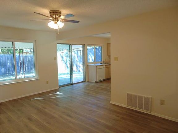 3rd image of 1813 Rusdell Dr