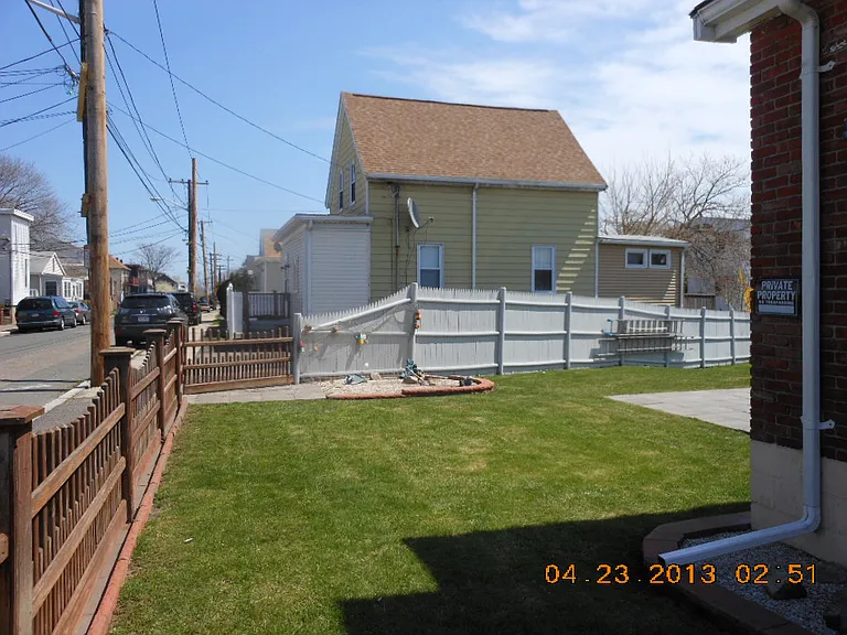82 Calumet St #B — Photo 9