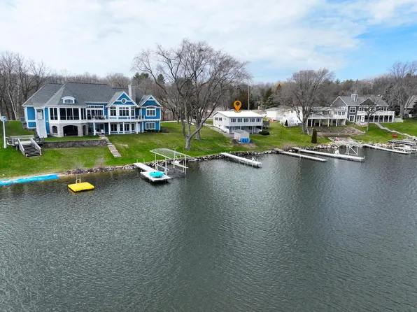 N7352 Krahn DRIVE, Whitewater, WI 53190