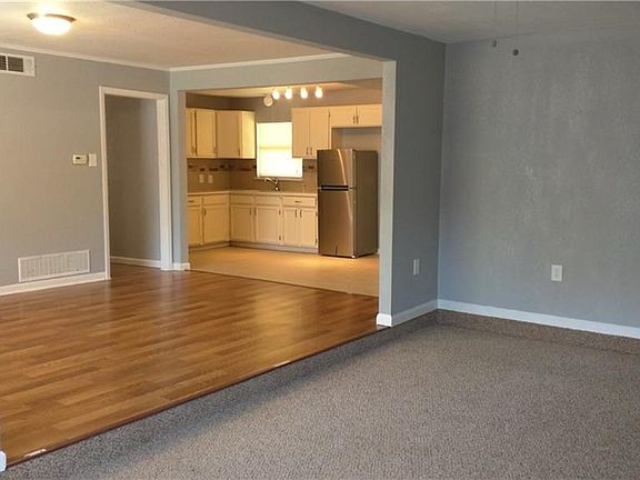 5th image of 6919 Brierfield Dr