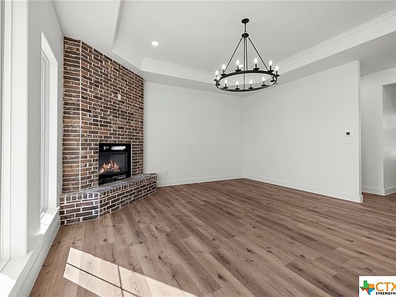 5th image of 7937 Rock Crest Dr