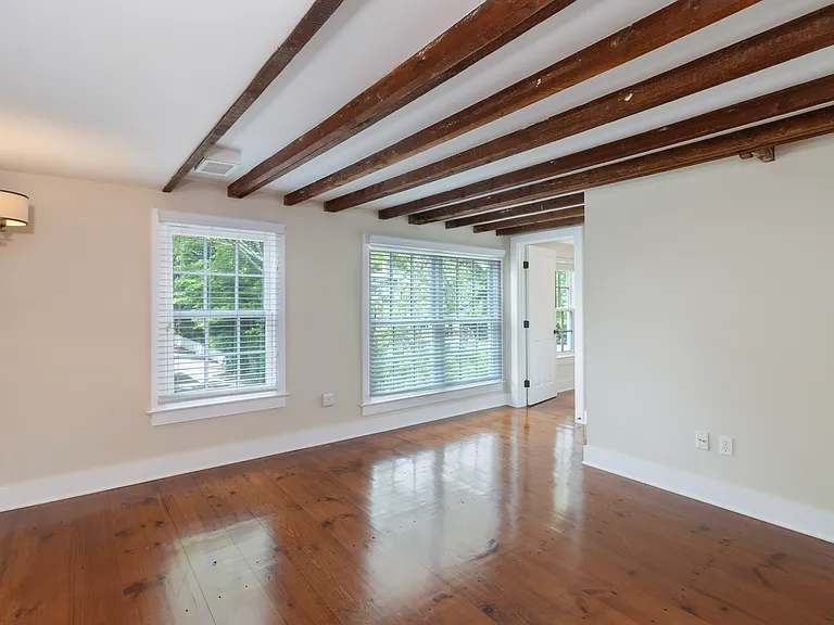 200 Whitfield St — Photo 12