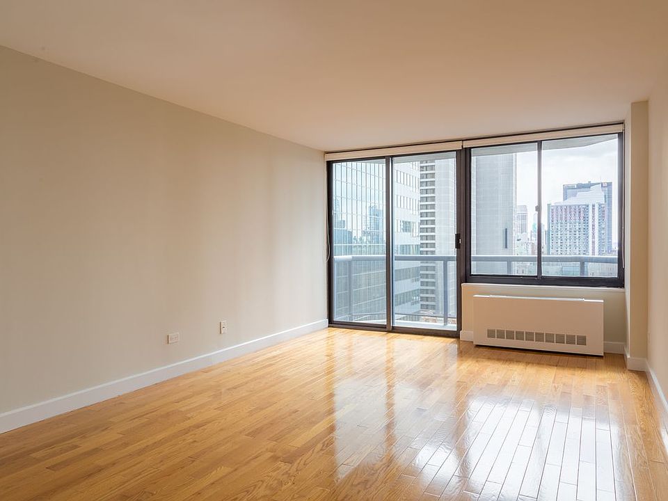 1st image of 235 W 48th St APT 36C