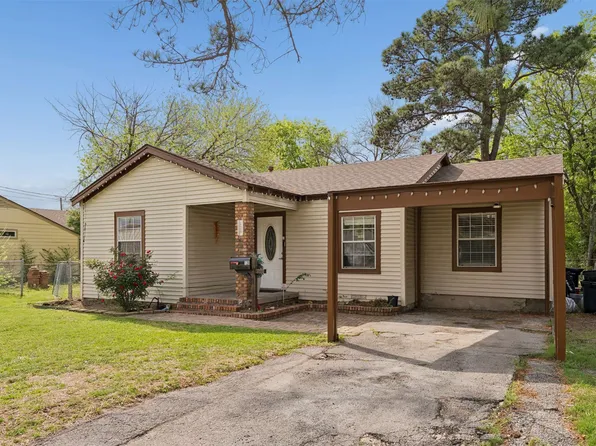 120 Norwood St, Mesquite, TX 75149