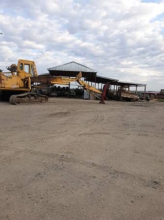 2nd image of 2322 Market Rd
