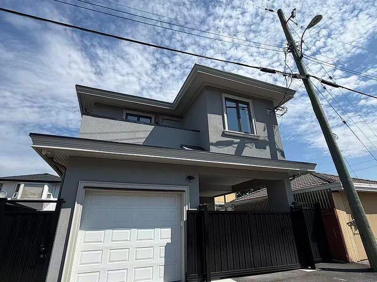 2160 E 49th Ave — Photo 11