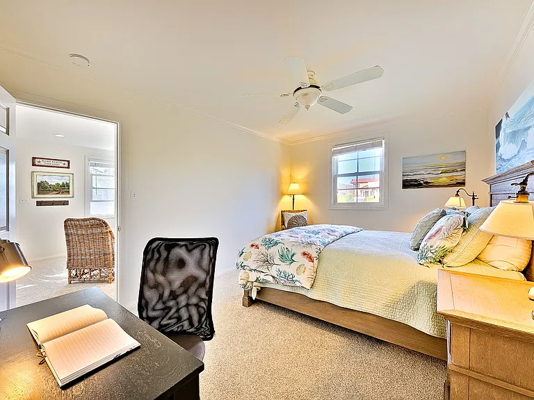 215 Bonair St #7 — Photo 22