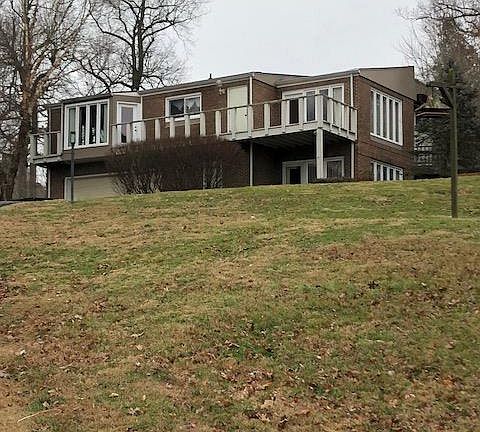 2nd image of 3010 Buffalo Trce