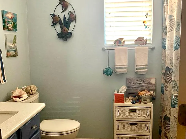 15847 W Bridgewood Dr — Photo 9