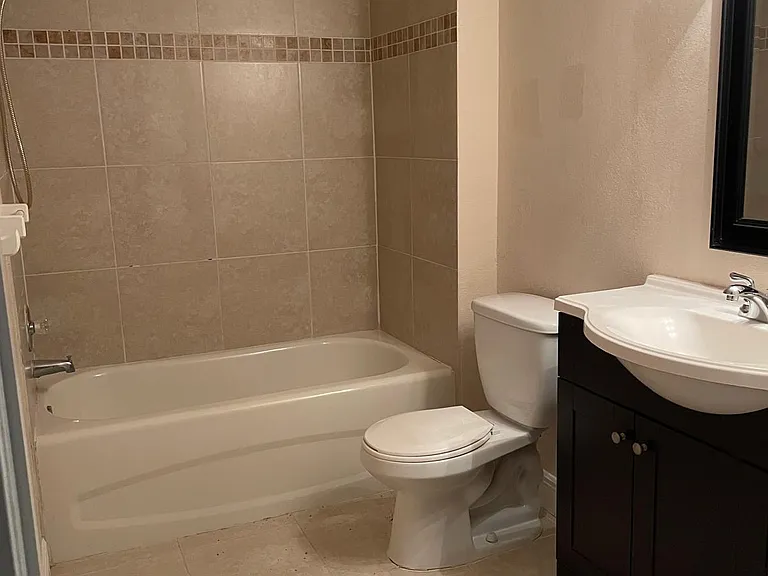 1210 Wildwood Lakes Blvd #108 — Photo 16