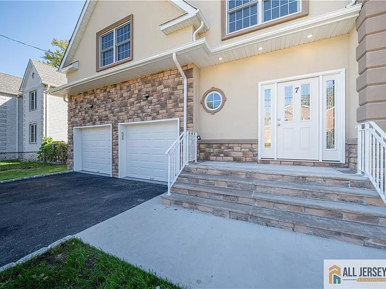7 Mount Pleasant Ave — Photo 45