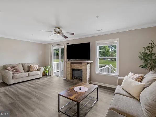 116 Creekside Commons Ct, Stevensville, MD 21666