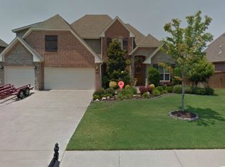 5204 SW Ridge Mont Rd, Bentonville, AR 72712