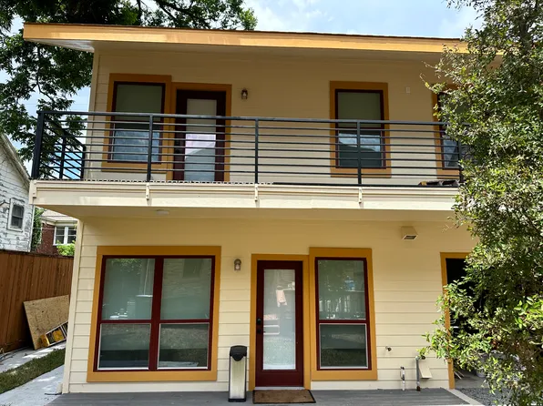 2505 Rosedale St #1B, Houston, TX 77004