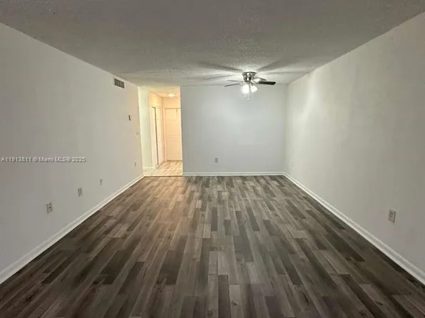 505 NW 177th St APT 222, Miami Gardens, FL 33169