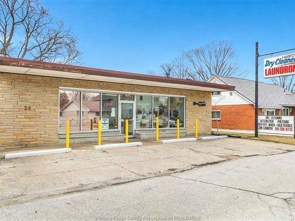 30 Victoria St S #26, Essex, ON N0R 1G0
