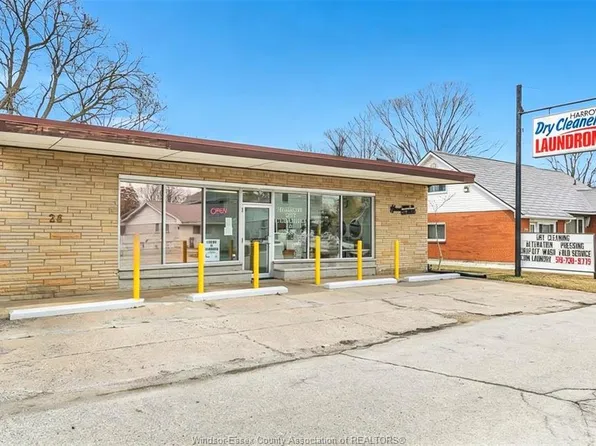 30 Victoria St S #26, Essex, ON N0R 1G0