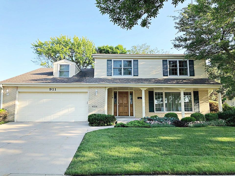 1st image of 911 W Cedar Ln