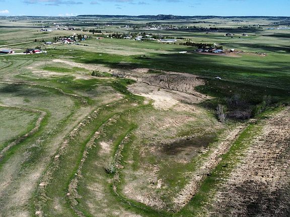 2nd image of Peyton Hwy