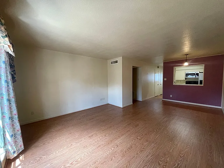 3820 Fairfield Ave #37 — Photo 5