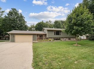 230 Hi Mae Cir, Lester Prairie, MN 55354