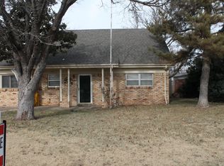1401 Geary Rd, Dumas, TX 79029