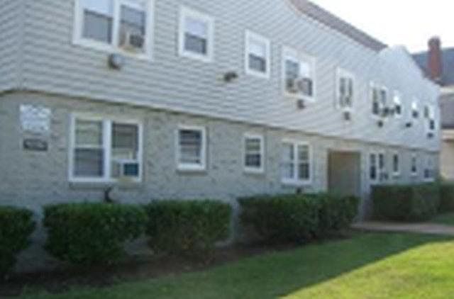1st image of 1015 Redgate Ave Floor 2