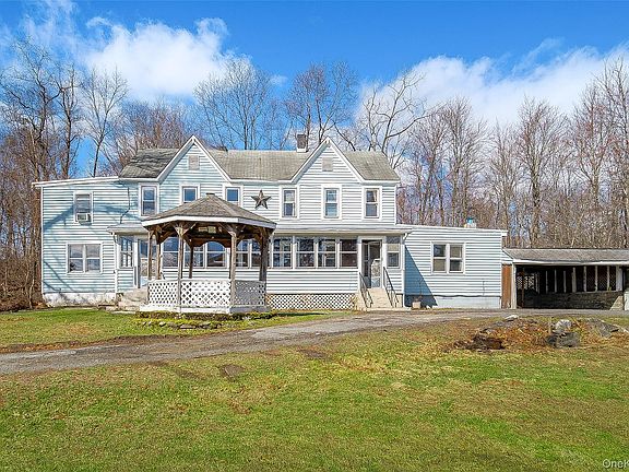 3rd image of 166 Brookside Farms