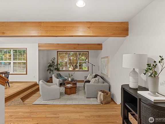 5th image of 3505 47th Street Ct