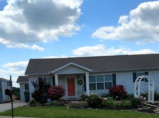 1113 Case View Rd, Dandridge, TN 37725