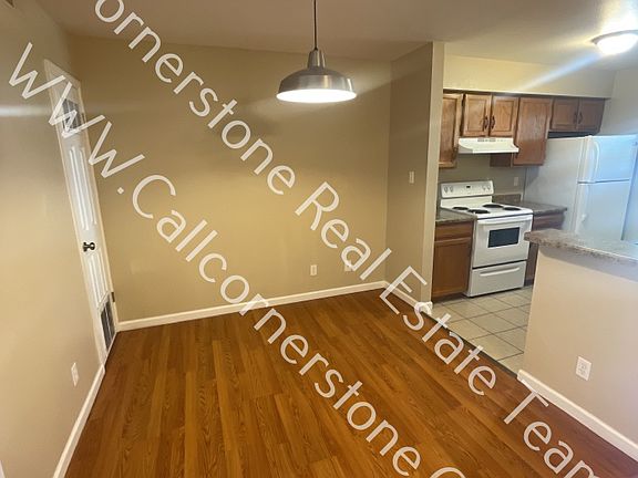 2nd image of 2225 Split Rock Dr #2227