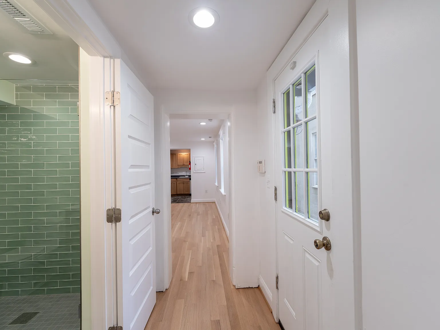 1 bed, 650 sqft, $1,600 — Photo 3