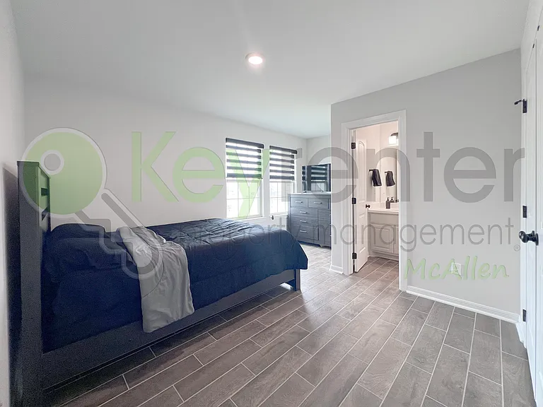 2603 N Rocky Rose Ave — Photo 32