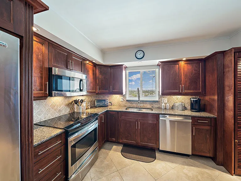 301 Lake Shore Dr #802 — Photo 19