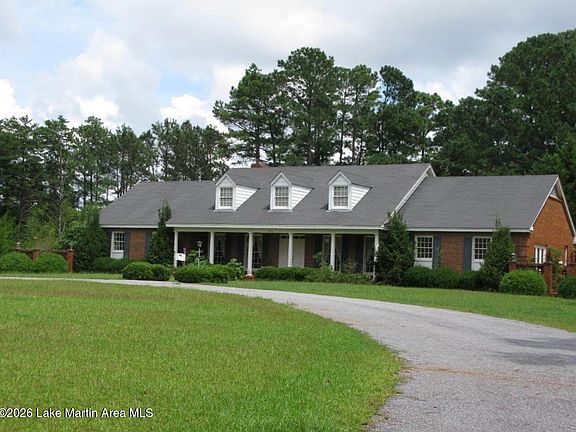 2nd image of 365 Mariarden Rd