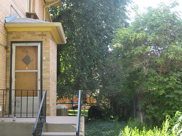 245 N Sherman St #B — Photo 3