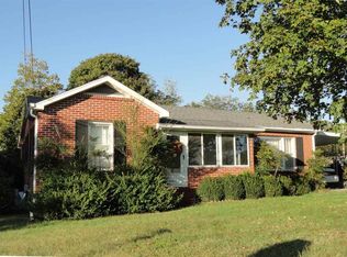 1013 7th St, Etowah, TN 37331