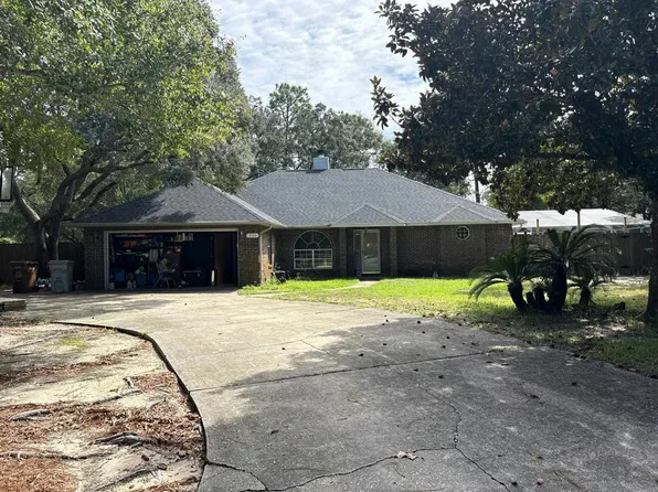 3100 Calle De Ciervo, Navarre, FL 32566