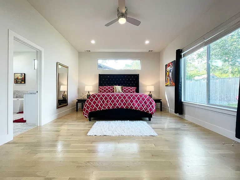 8718 Boundbrook Ave — Photo 44