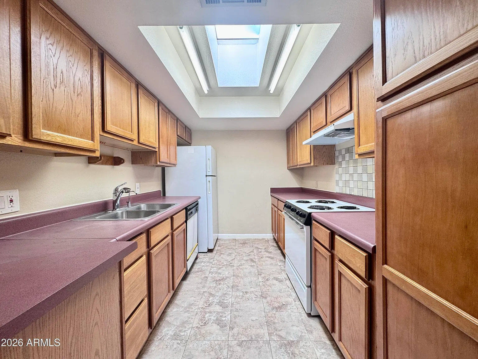 2 bed, 2.0 bath, 987 sqft, $1,550 — Photo 4