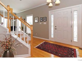 9524 Treymore Dr, Raleigh, NC 27617