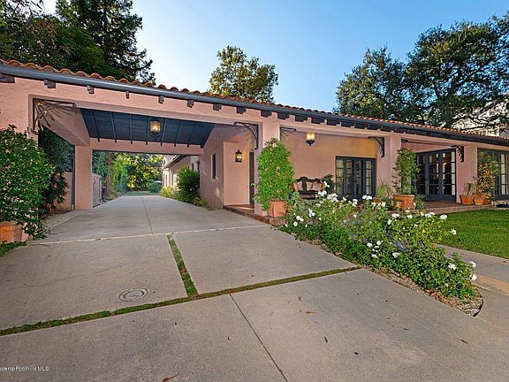 3rd image of 4309 Woodleigh Ln