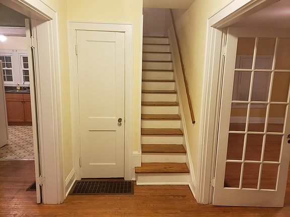 2nd image of 1215 Oglewood Ave