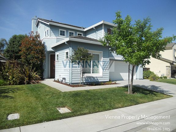 3rd image of 1932 Letterkenny Dr