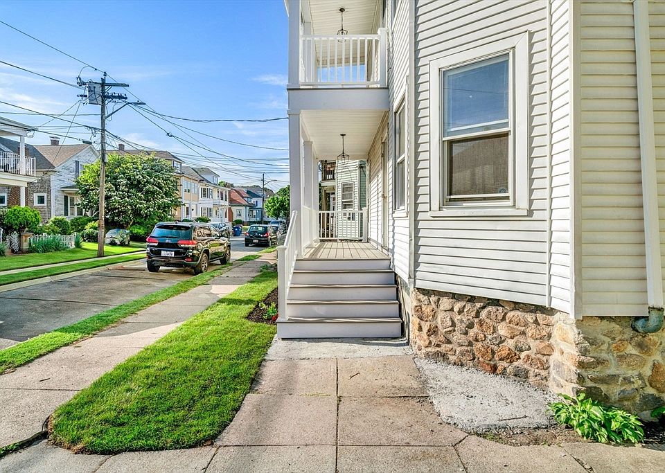 3638 Dewolf St, New Bedford, MA 02740 Zillow