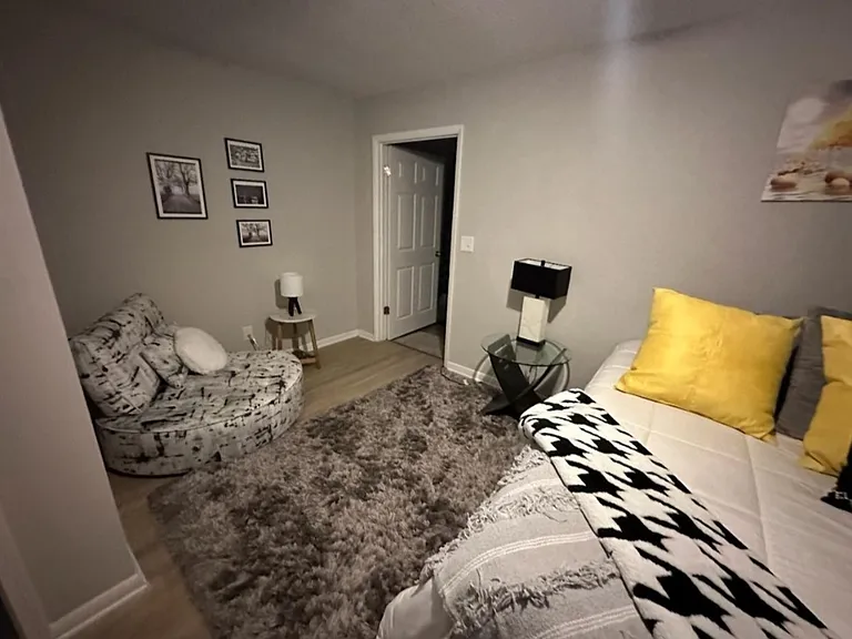 Queen bedroom